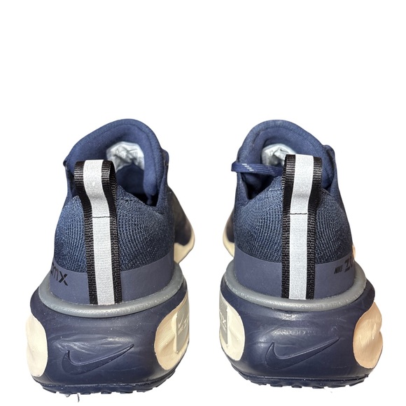 Nike ZoomX Invincible Run Flyknit FK 3 College Navy &  White Athletic Shoes 7.5 - Picture 3 of 9